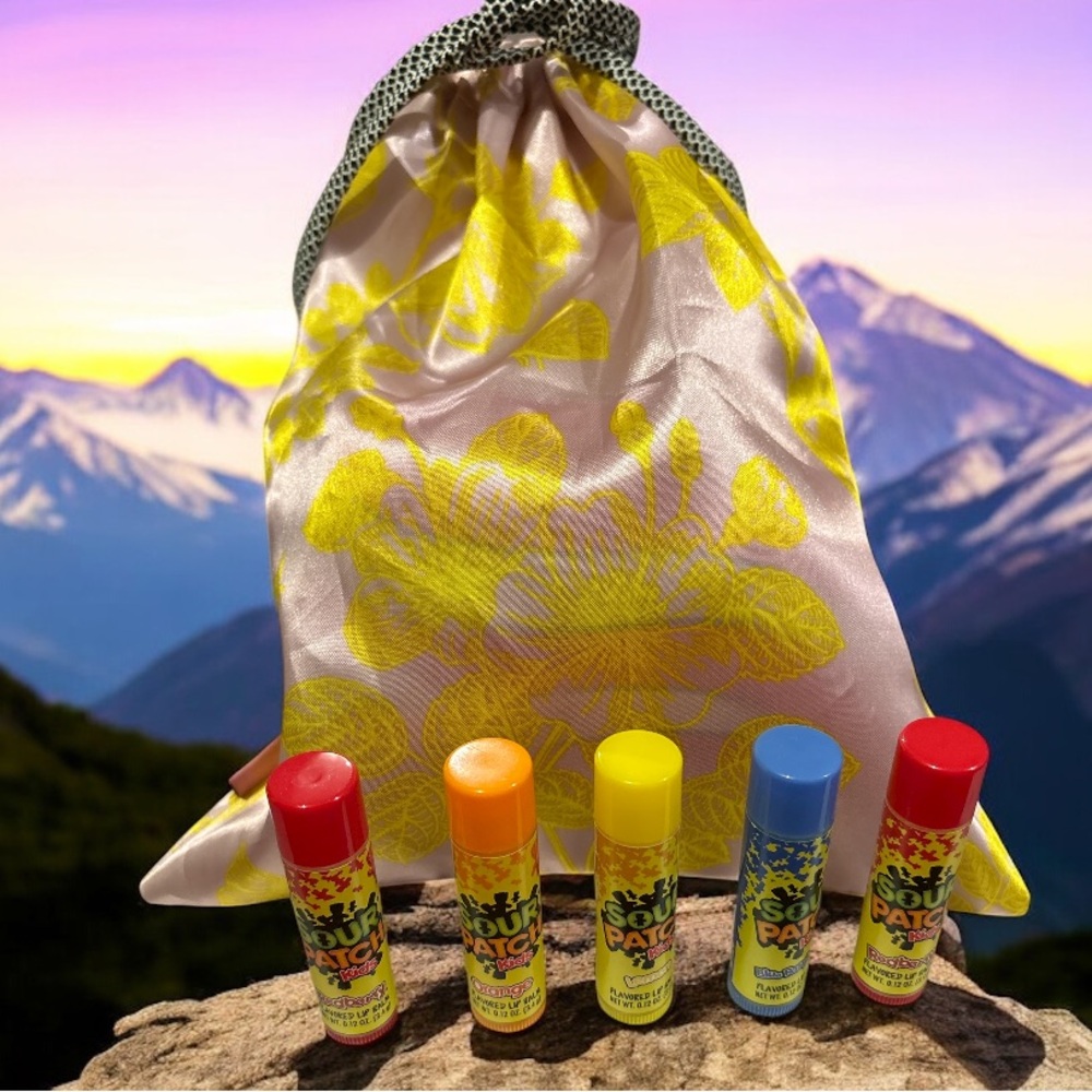 🆕SOUR PATCH KIDS: Lip Balm Set (5) with Drawstring Bag